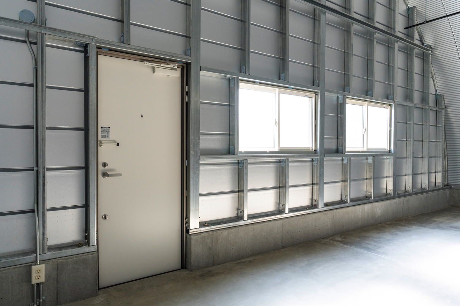 倉庫 スチールアーチ 間口8.0mm 奥行8.8mm 高さ4.6mm イメージ11