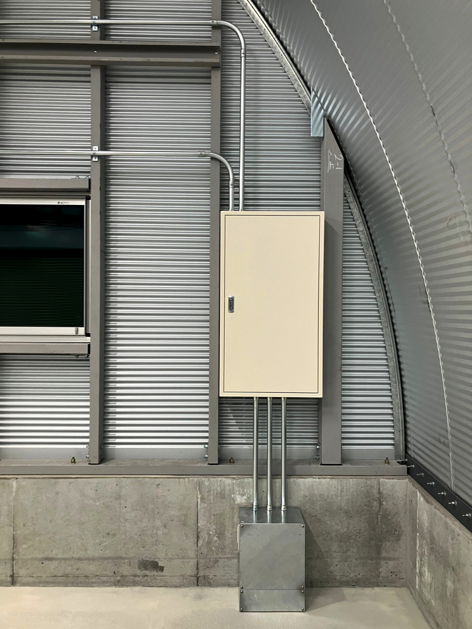 倉庫 スチールアーチ 間口8.0m 奥行10.23m イメージ4