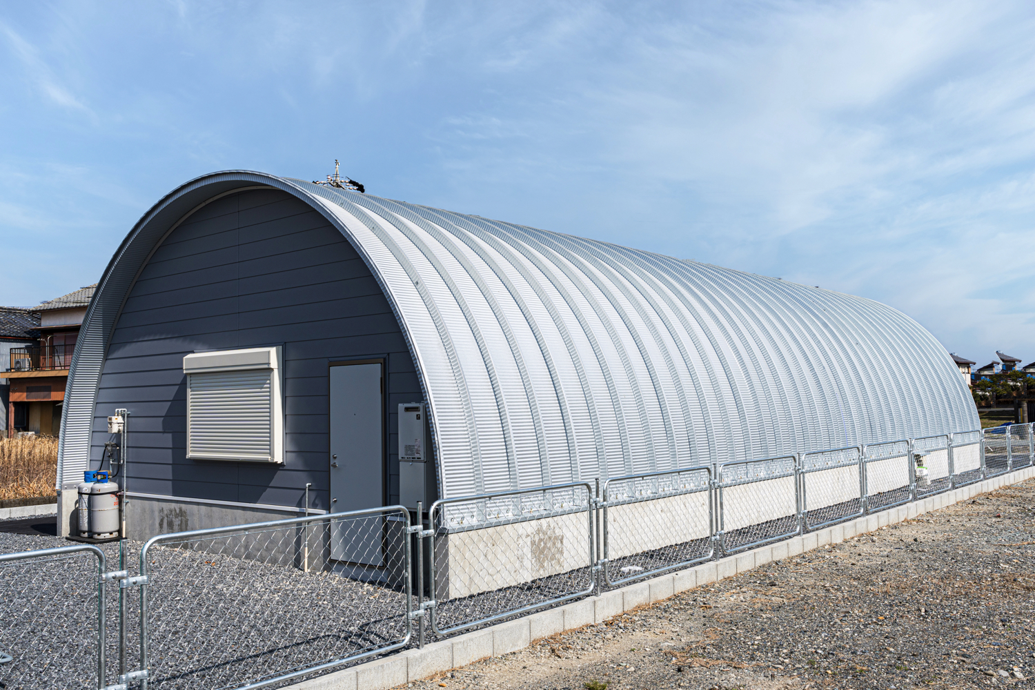 倉庫・作業場 スチールアーチ 間口7.0m 奥行16m 庇奥行き5.6m イメージ5