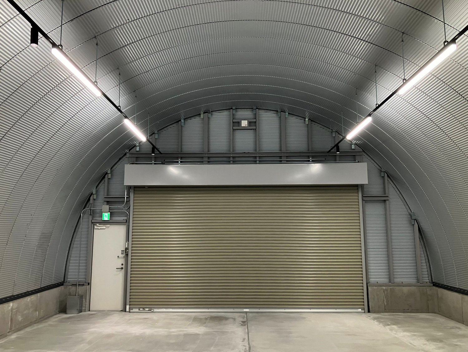 倉庫 スチールアーチ 間口8.0m 奥行10.23m イメージ