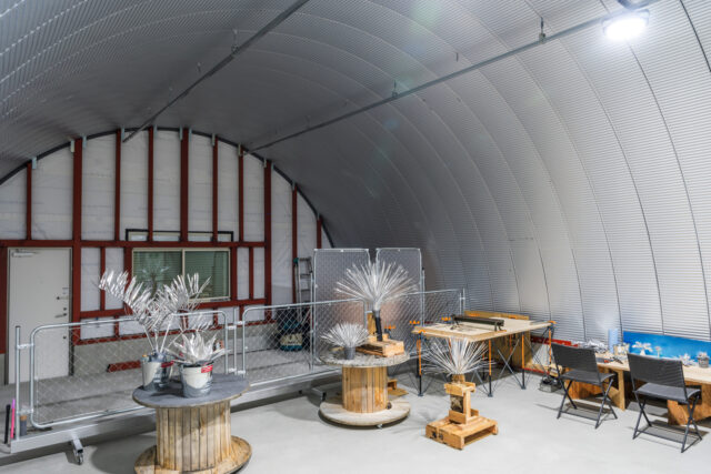 倉庫・作業場 スチールアーチ 間口7.0m 奥行16m 庇奥行き5.6m イメージ4