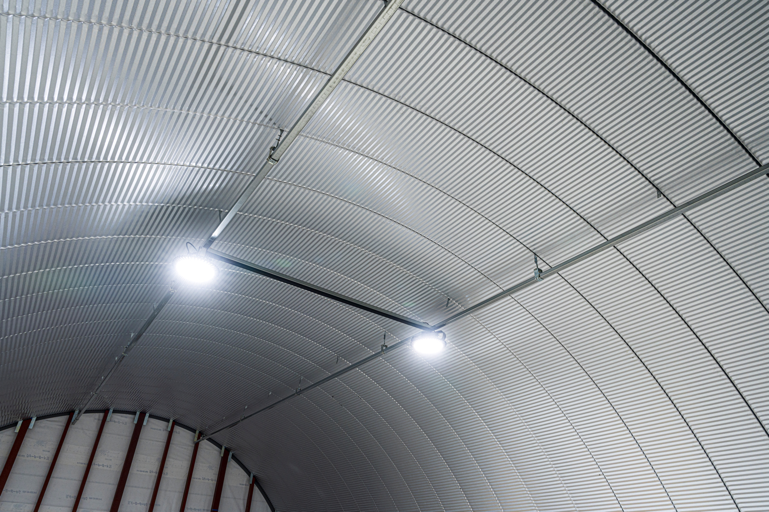 倉庫・作業場 スチールアーチ 間口7.0m 奥行16m 庇奥行き5.6m イメージ7