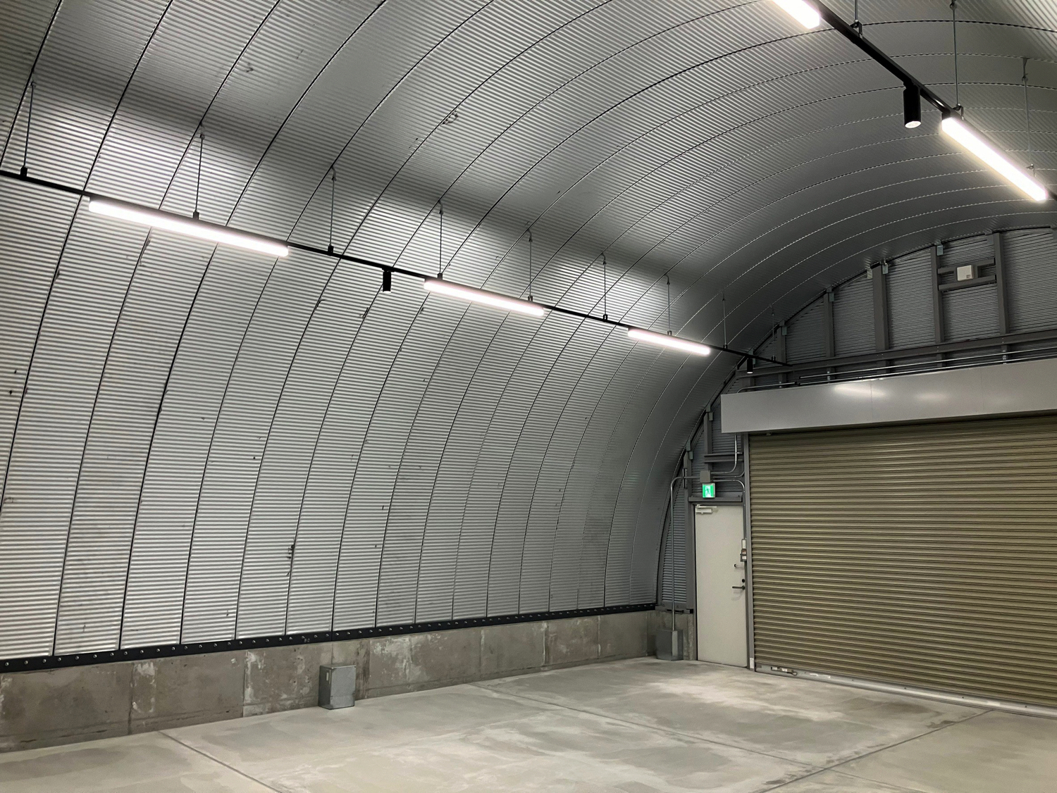 倉庫 スチールアーチ 間口8.0m 奥行10.23m イメージ7