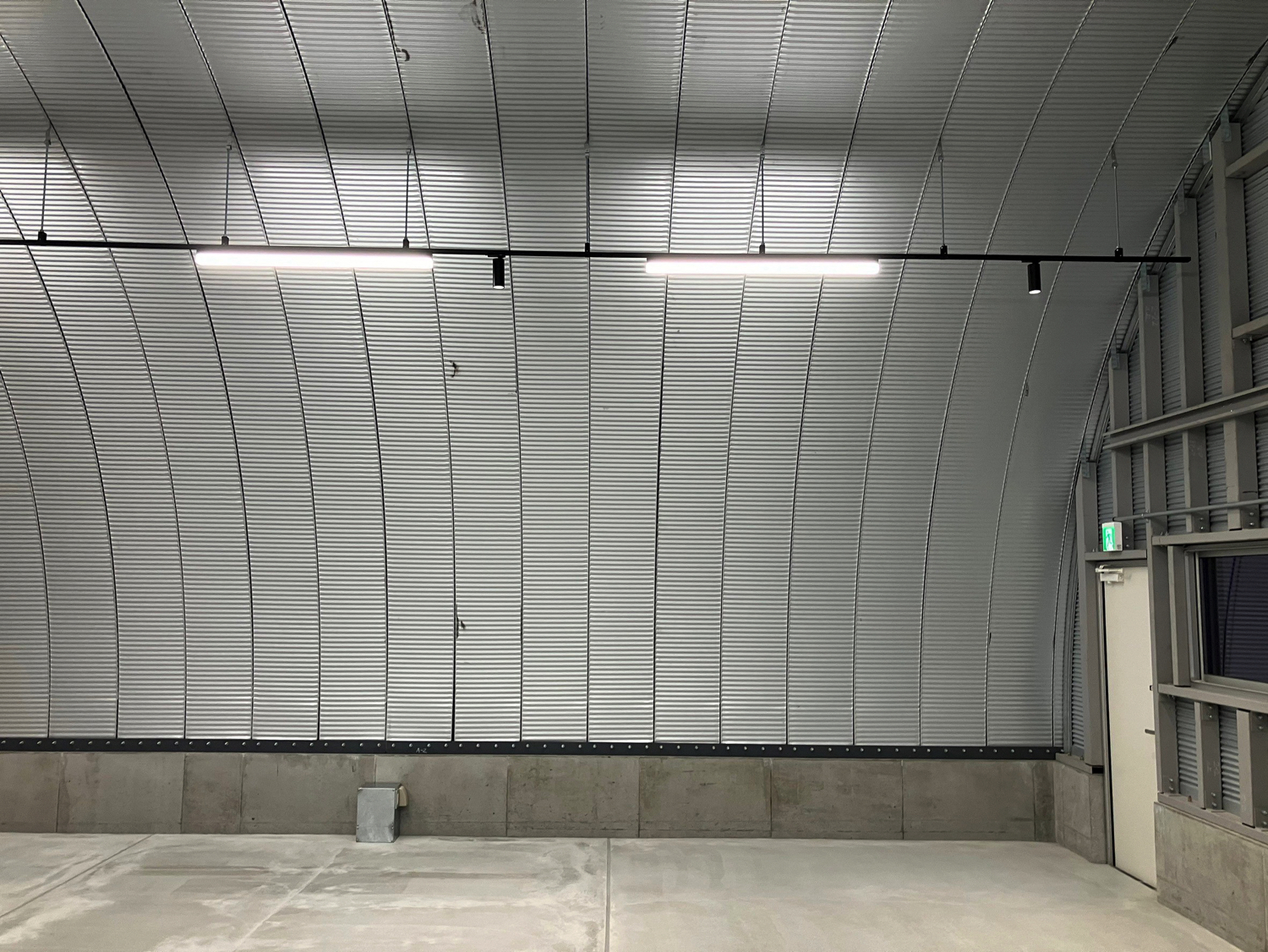 倉庫 スチールアーチ 間口8.0m 奥行10.23m イメージ8