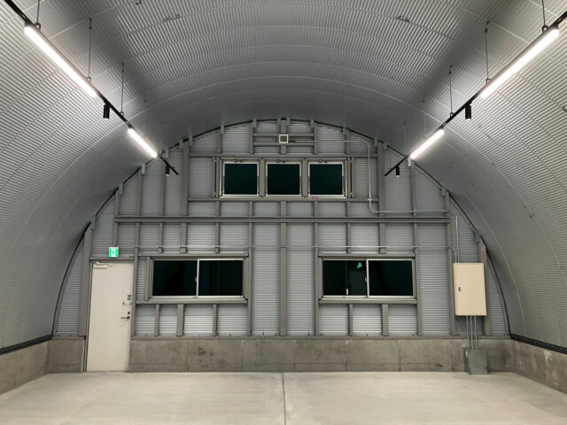 倉庫 スチールアーチ 間口8.0m 奥行10.23m イメージ9