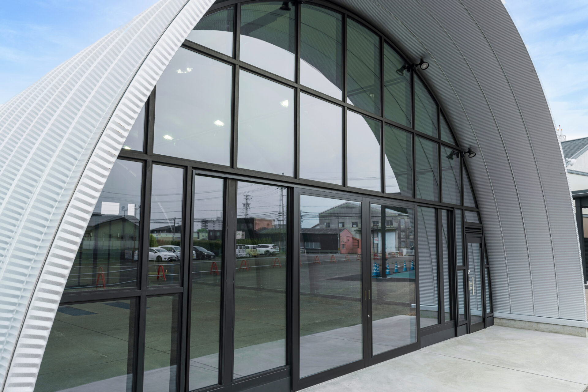 作業場・倉庫 スチールアーチ 間口10m 奥行14.4m 最高高さ5.3m イメージ17