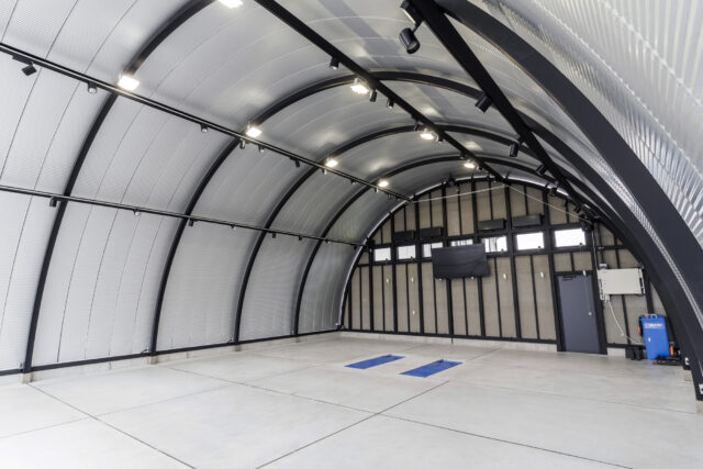 作業場・倉庫 スチールアーチ 間口10m 奥行14.4m 最高高さ5.3m イメージ4
