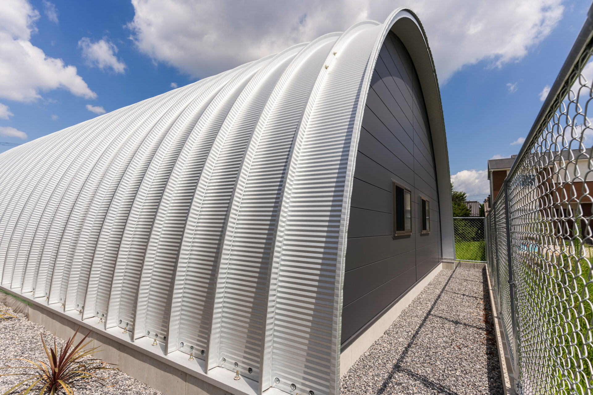 倉庫・作業場 スチールアーチ 間口8.8m 奥行13.0m 最高高さ4.8m イメージ8