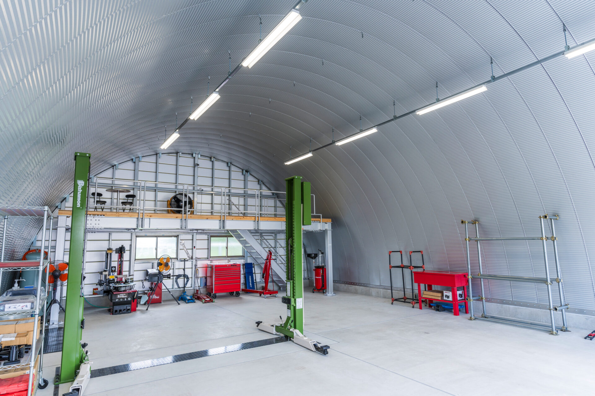 倉庫・作業場 スチールアーチ 間口8.8m 奥行13.0m 最高高さ4.8m イメージ9