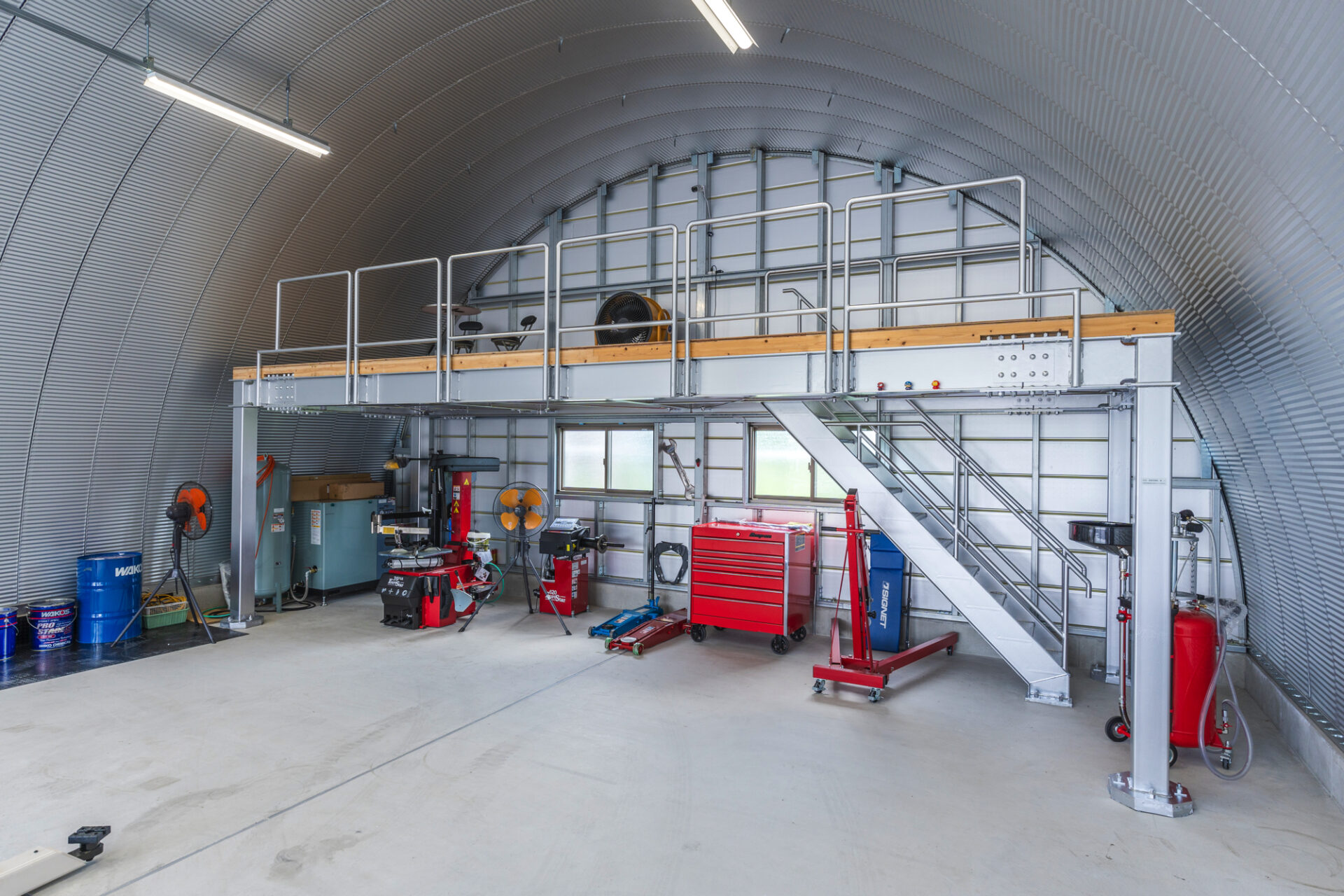 倉庫・作業場 スチールアーチ 間口8.8m 奥行13.0m 最高高さ4.8m イメージ6