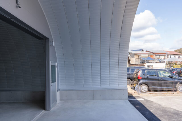 倉庫 スチールアーチ 間口7.5m 奥行15.8m 高さ4.35m イメージ16