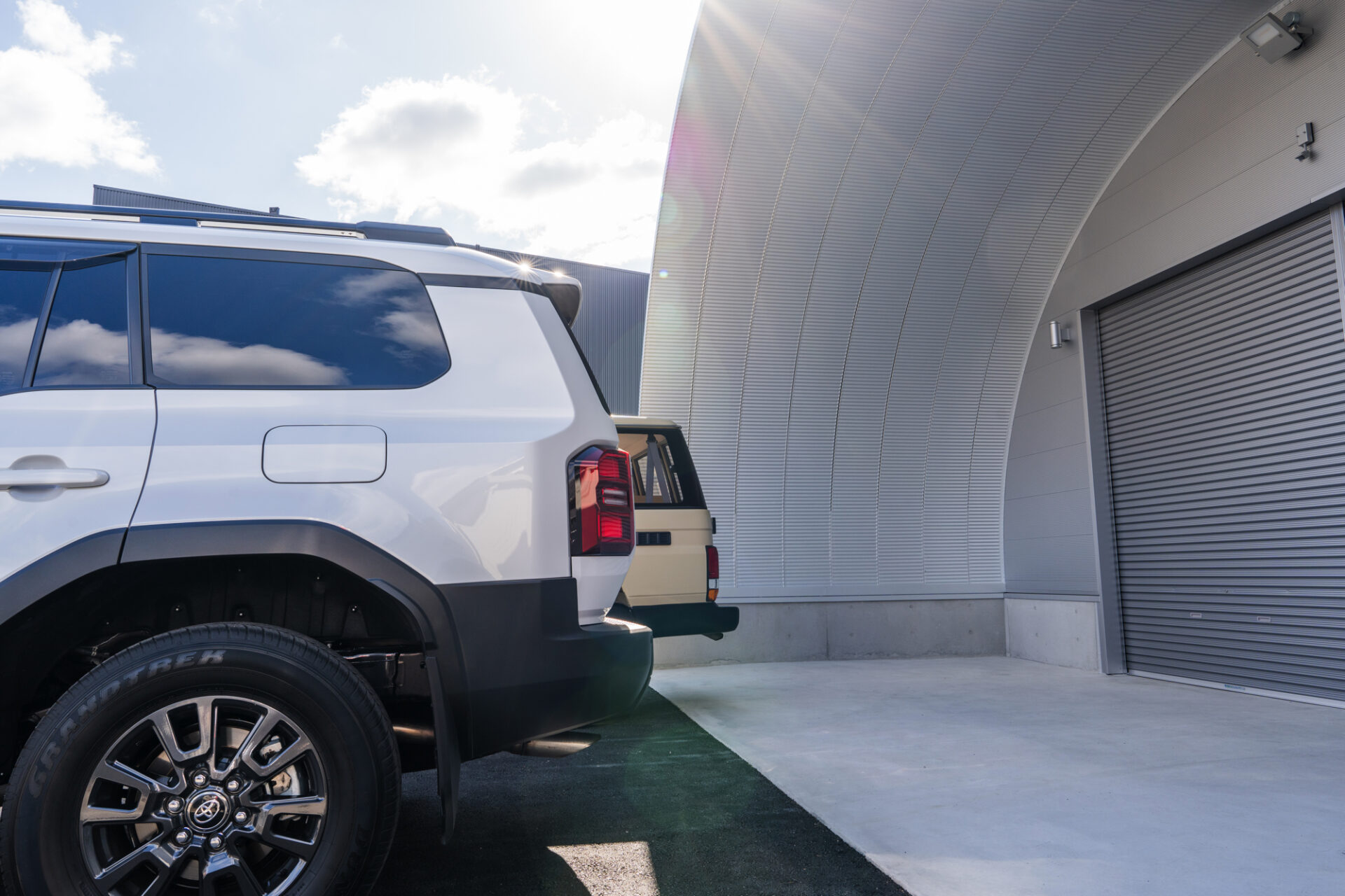 倉庫 スチールアーチ 間口7.5m 奥行15.8m 高さ4.35m イメージ18