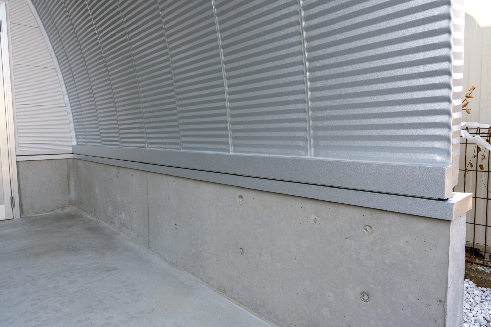 倉庫 スチールアーチ 間口7.5m 奥行15.8m 高さ4.35m イメージ19