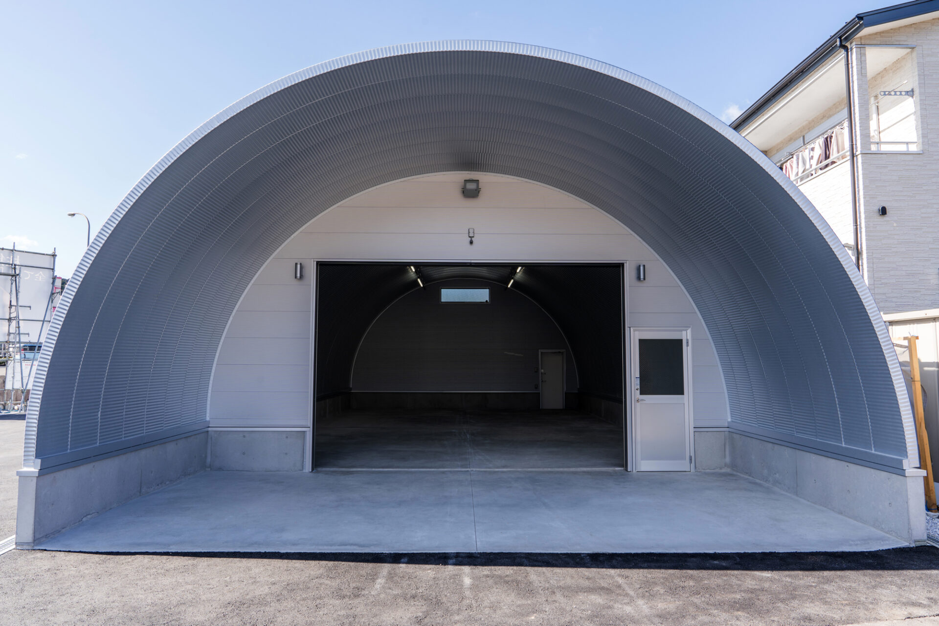 倉庫 スチールアーチ 間口7.5m 奥行15.8m 高さ4.35m イメージ4