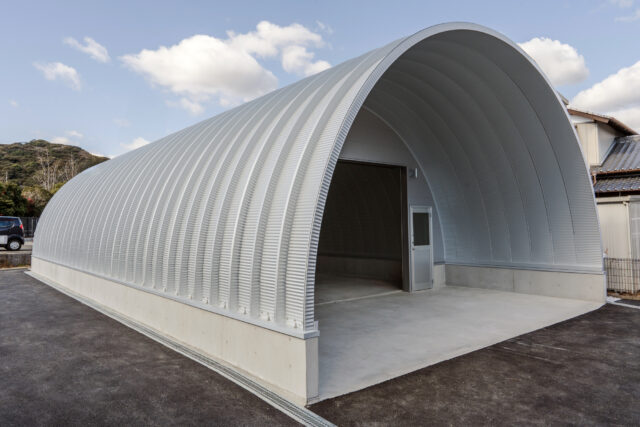 倉庫 スチールアーチ 間口7.5m 奥行15.8m 高さ4.35m イメージ8