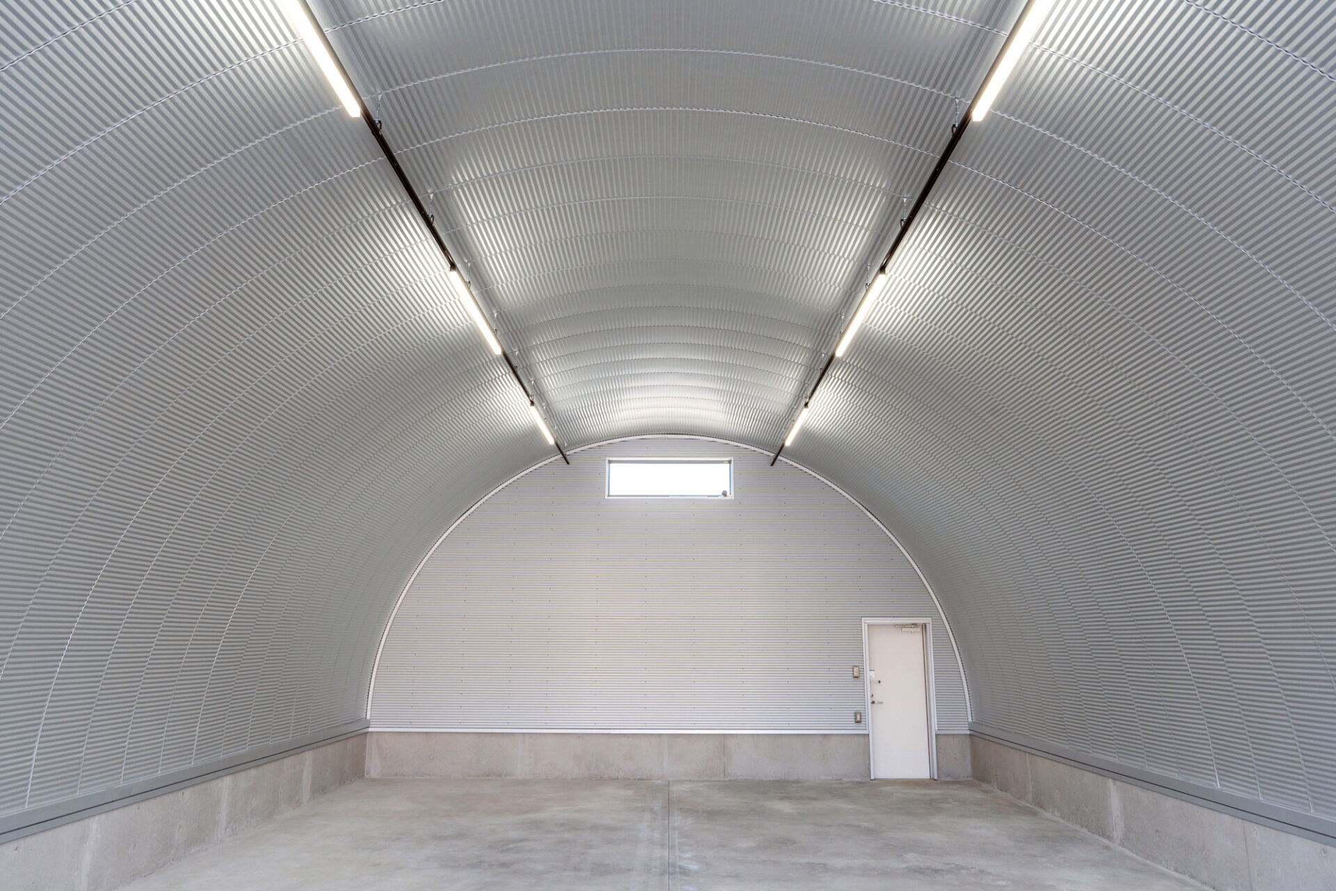 倉庫 スチールアーチ 間口7.5m 奥行15.8m 高さ4.35m イメージ