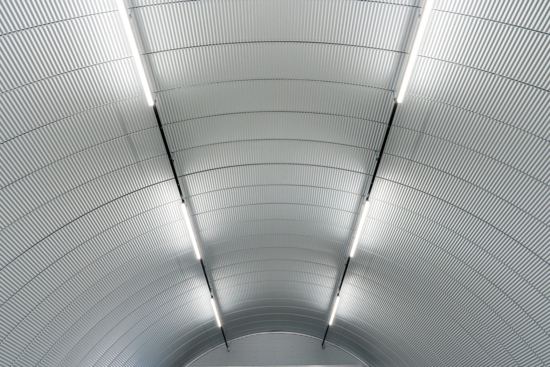 倉庫 スチールアーチ 間口7.5m 奥行15.8m 高さ4.35m イメージ11