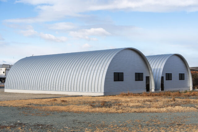 倉庫2棟 スチールアーチ 間口10.0m 奥行20.0m 最高高さ5.6m イメージ5