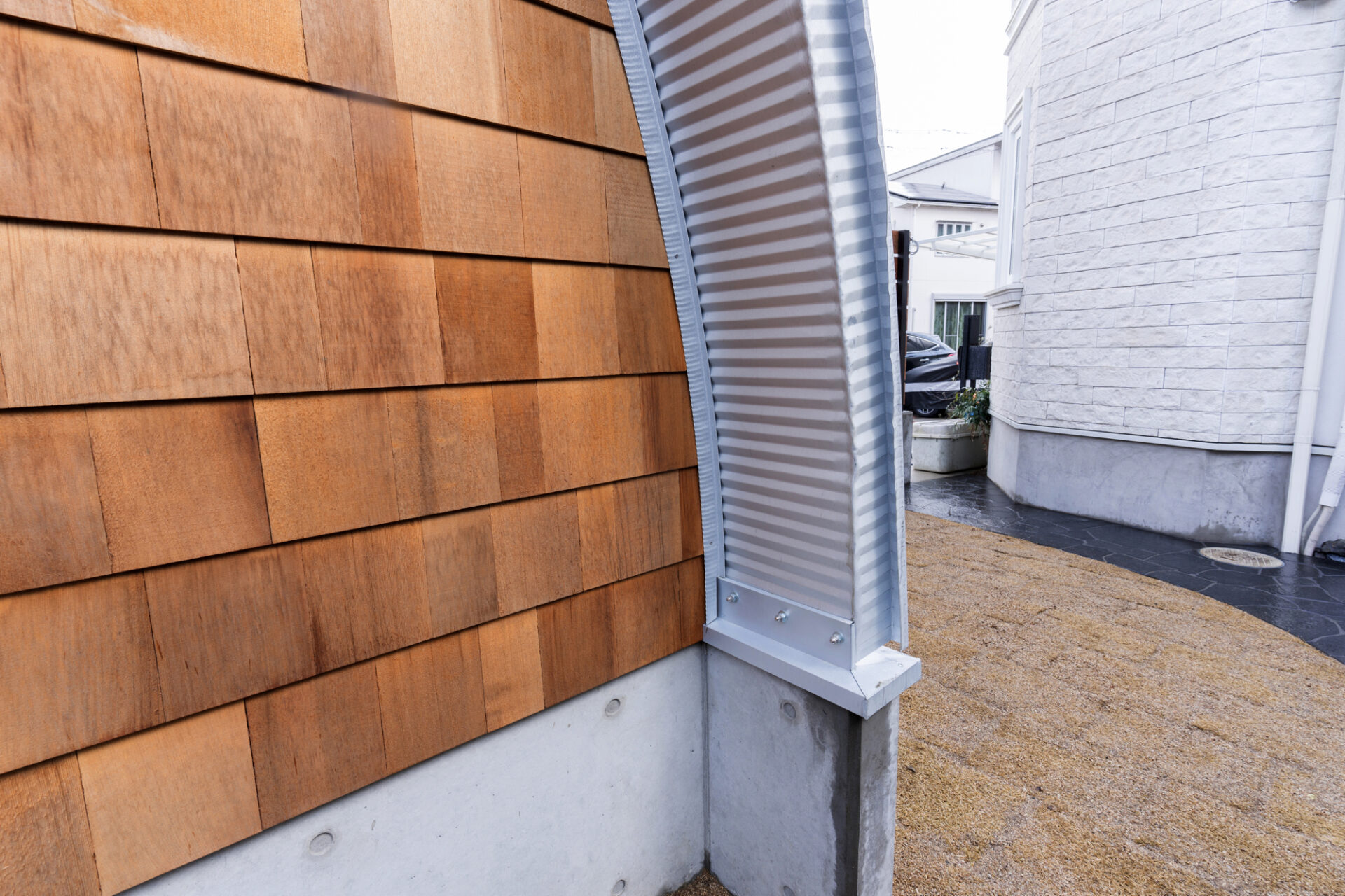 大阪の倉庫兼ガレージ建設 鉄と木が調和するスチールアーチ イメージ27