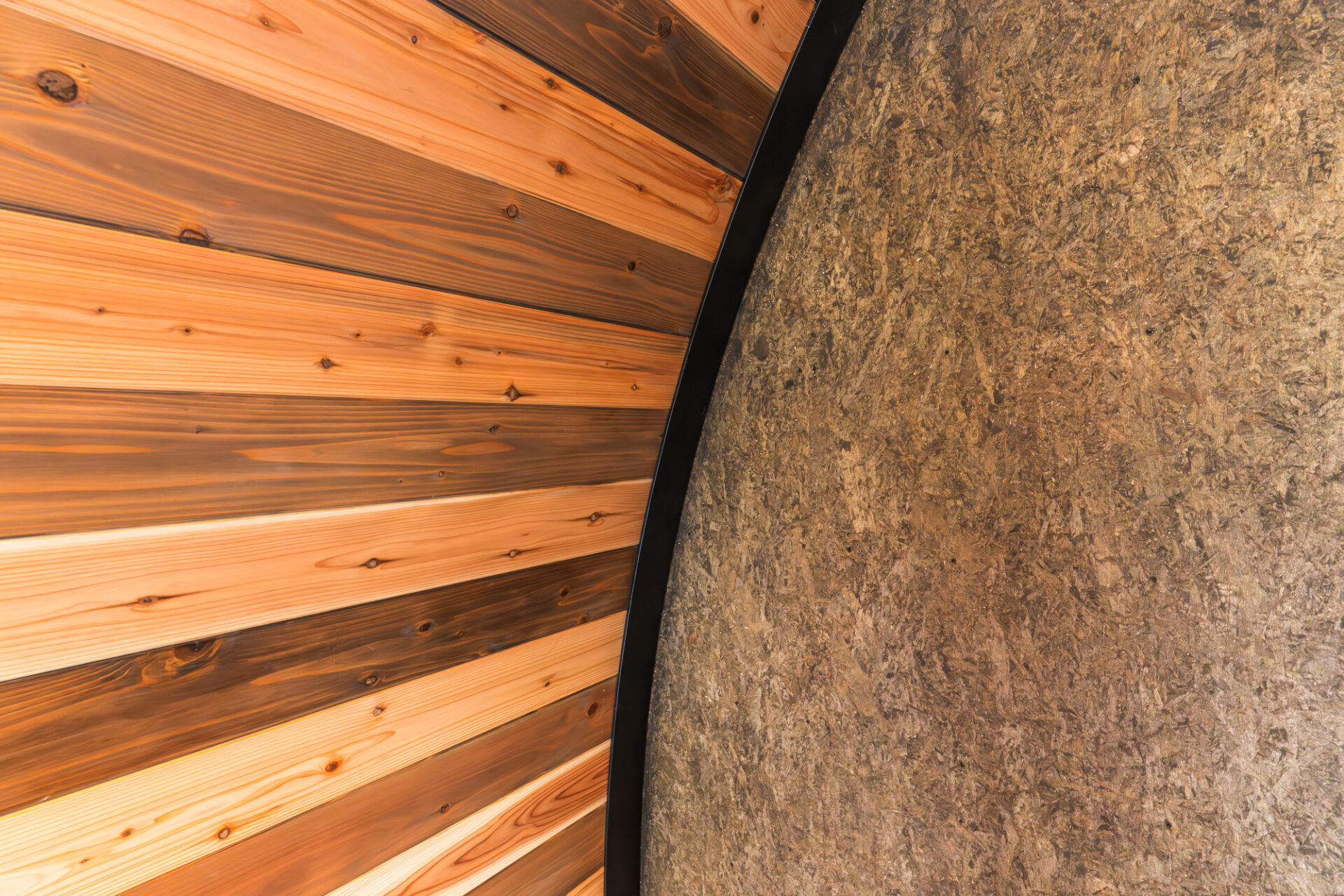 大阪の倉庫兼ガレージ建設 鉄と木が調和するスチールアーチ イメージ26